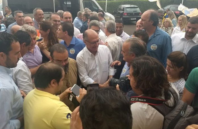 Em Ribeirão Preto, Geraldo Alckmin defende investimentos estatais para resgatar economia do país