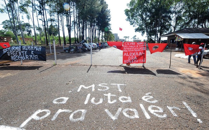 MST ocupa Usina Galo Bravo, em Ribeirão Preto