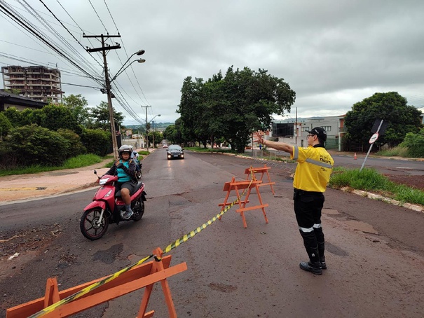 Confira bloqueios no trânsito no último dia de Carnaval em Ribeirão Preto