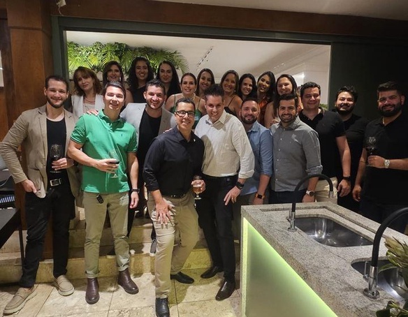Happy Hour exclusivo reúne convidados em noite especial promovida pelo Conecta Business Ribeirão