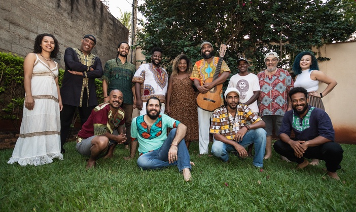 Agrício Costa lança álbum "Quintal do Mundo"