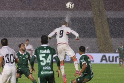 Botafogo perde a quinta seguida e fica a um ponto do Z4
