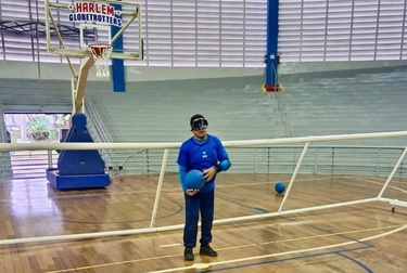 Ribeirão Preto abre aulas de goalball para pessoas com deficiência visual