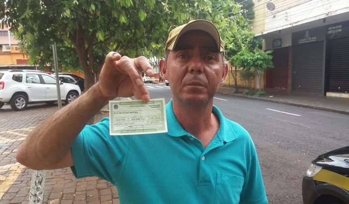 Eleitores começam a se adaptar ao sistema de biometria, em Ribeirão Preto