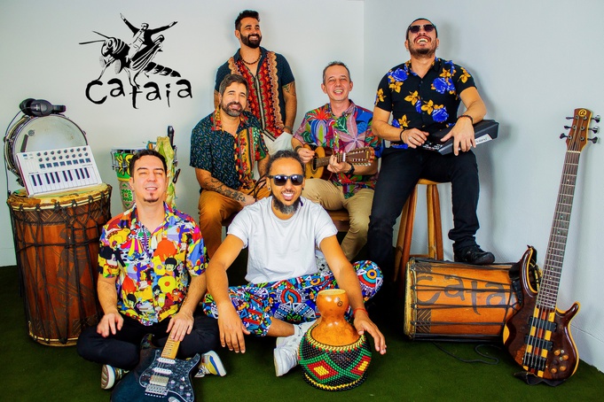 Banda Cataia apresenta o "Projeto Multicultural - Show Mestiço" no Sesi Ribeirão Preto