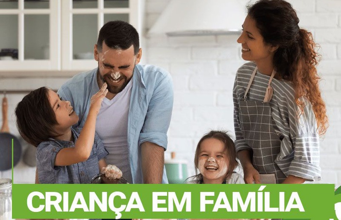 Crianças Nascem Para Viver Em Família!