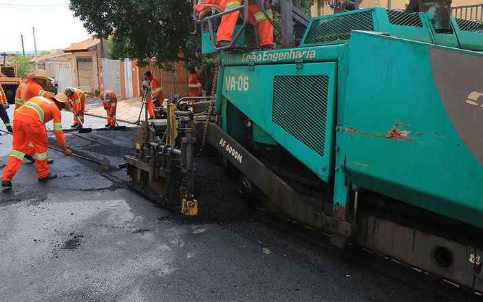 Começa recapeamento na Vila Seixas, em Ribeirão Preto
