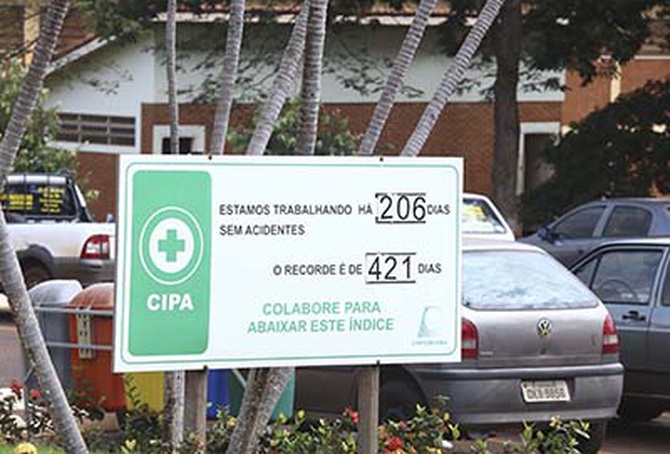 Incêndio na Copercana pode ser extinto nesta sexta-feira