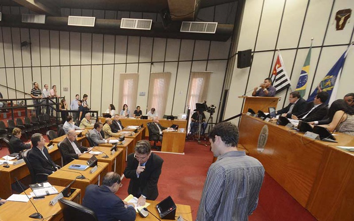 Prefeita veta emenda que mudaria previsão de receita primária na LDO