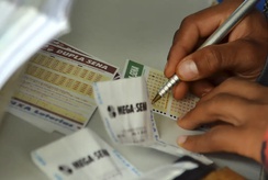 Mega-Sena sorteia prêmio acumulado de R$ 102 milhões nesta quinta, 17