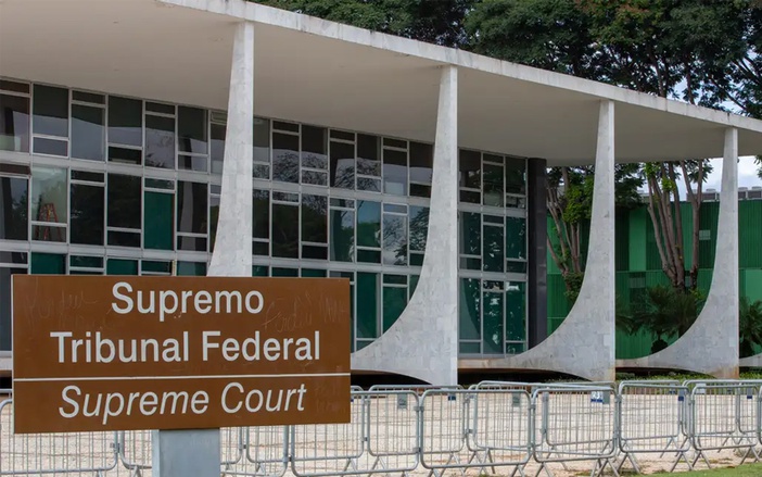 STF: relator vota por manter Zambelli ré em caso de arma de fogo