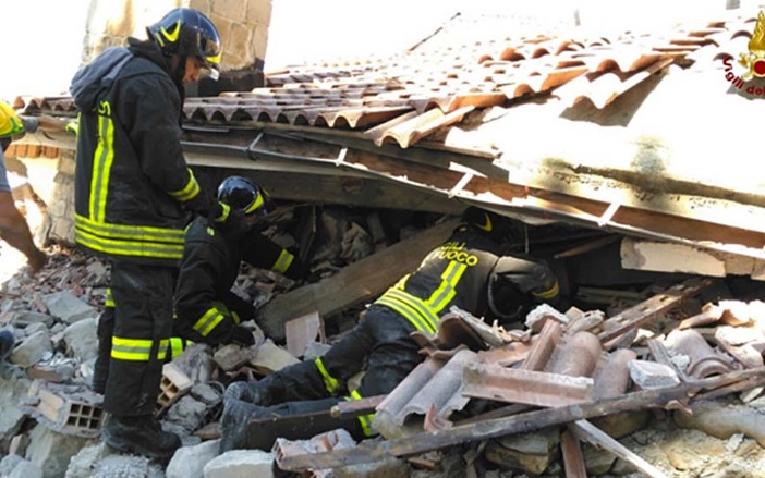 Sobe para 250 número de mortos em terremoto na Itália