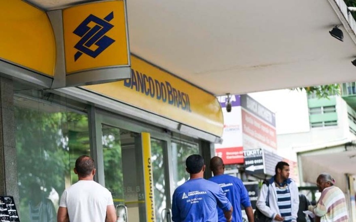 Mais de 9,4 mil funcionários aderem ao plano de aposentadoria do BB