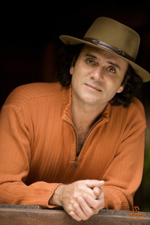 Almir Sater se apresenta em Ribeirão Preto neste sábado, 9