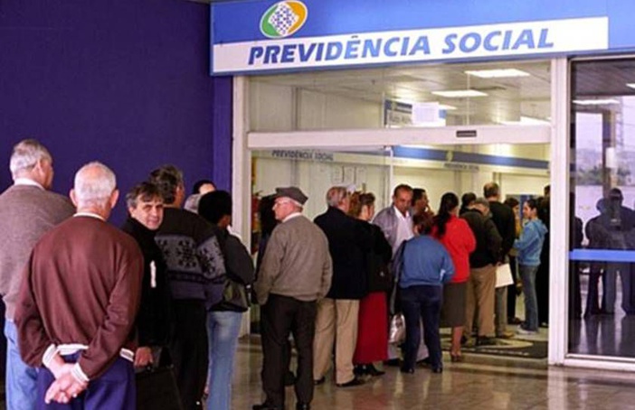 A demora na análise de aposentadorias do INSS