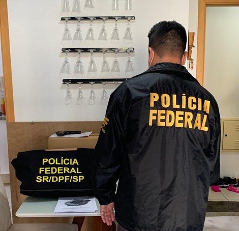 PF cumpre mandatos de busca e apreensão contra lavagem de dinheiro do tráfico, em Ribeirão Preto