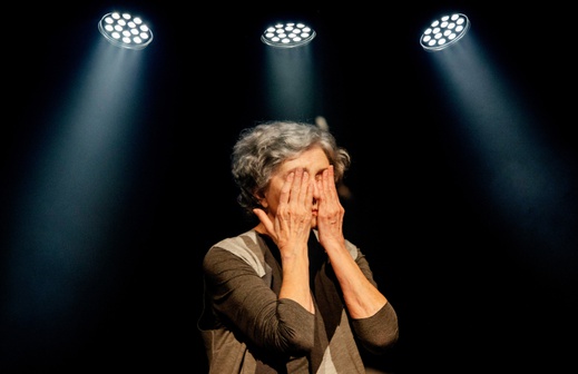 Ana Lúcia Torre leva “Olhos nos Olhos” a Ribeirão Preto