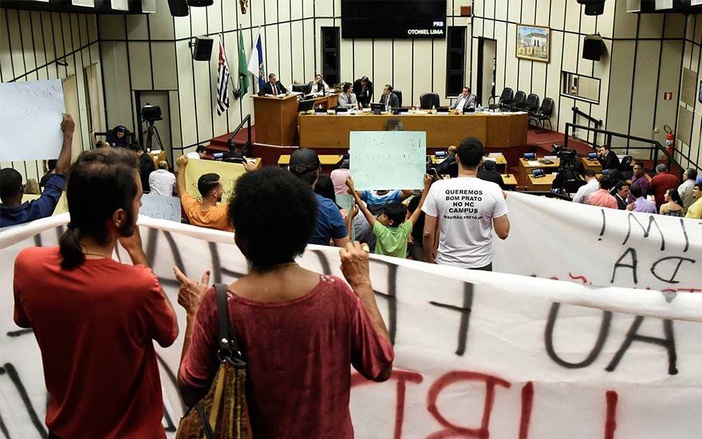 Vereadores de Ribeirão querem alternativas para instalação de AME