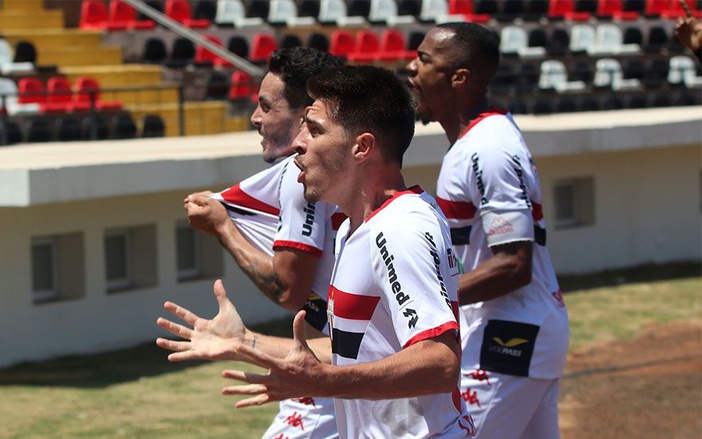 Botafogo goleia Ponte Preta em jogo deste sábado, 5
