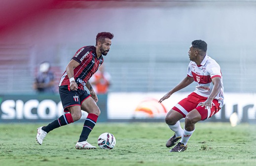 Botafogo vence a terceira seguida, sobe na Série B e se afasta do rebaixamento