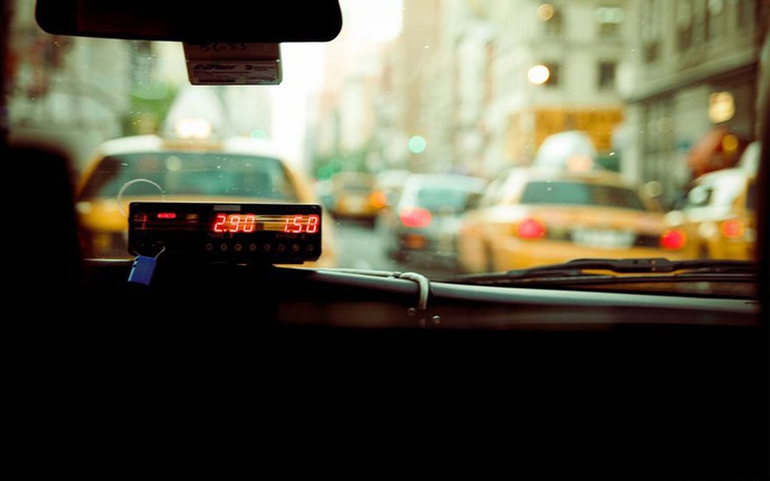 Taxista é agredido após pedir que motorista saísse de vagas reservadas, em Ribeirão Preto