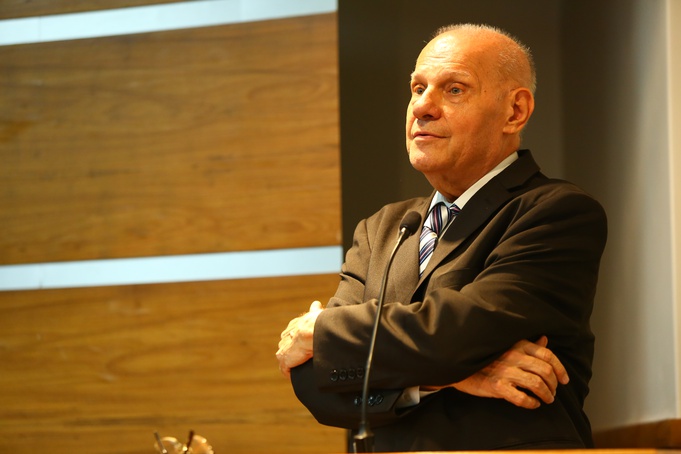 Eterno ‘professor’