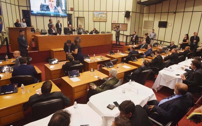 Câmara vota nesta quinta, 9, revogação do reajuste da iluminação pública