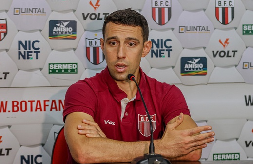 Fillipe Soutto reforça confiança no elenco e na comissão técnica do Botafogo