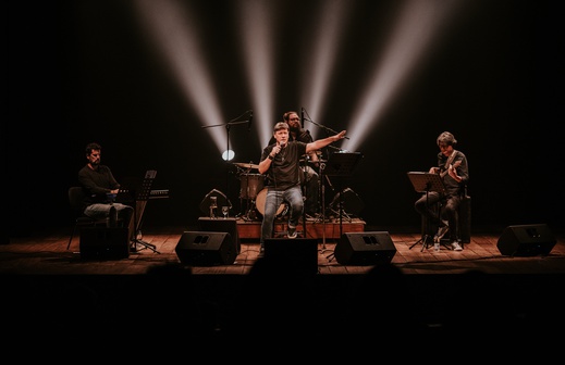 André Mastro homenageia Fatima Guedes no Sesc Ribeirão Preto