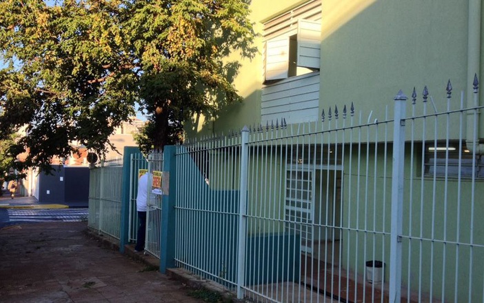 Prefeitura apresenta proposta e servidores de Ribeirão marcam nova assembleia