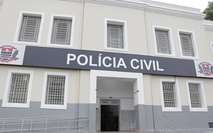 Homem tenta agredir policiais durante flagrante em Ribeirão Preto