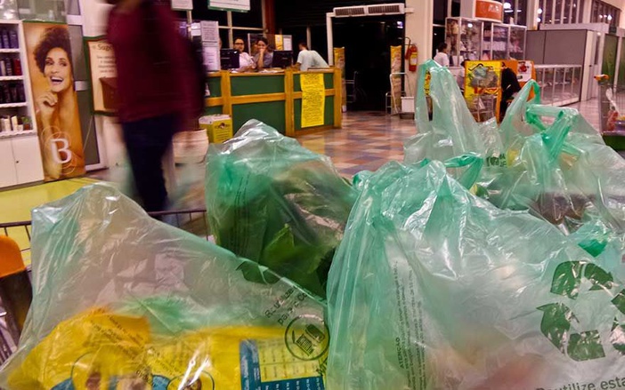 Caixas de supermercados terão prazo máximo de 20 minutos para atender