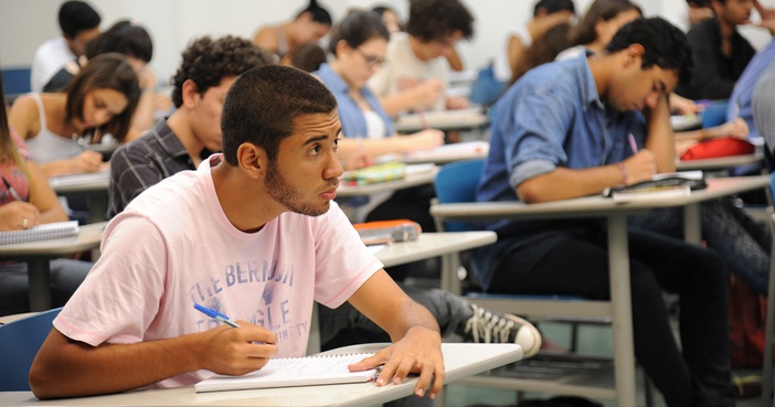 Cursinhos populares da USP Ribeirão Preto estão com inscrições abertas