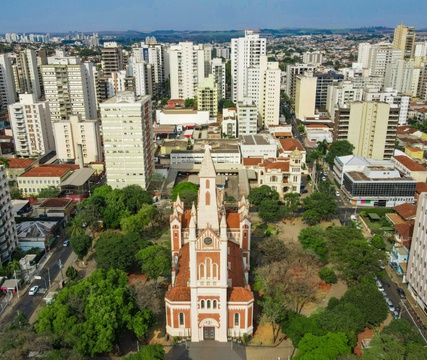 Veja o que abre e fecha no feriado prolongado de Finados em Ribeirão Preto