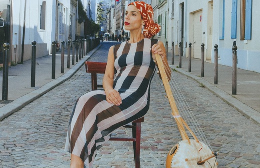 Artista franco-americana traz harpa africana e jazz a Ribeirão Preto