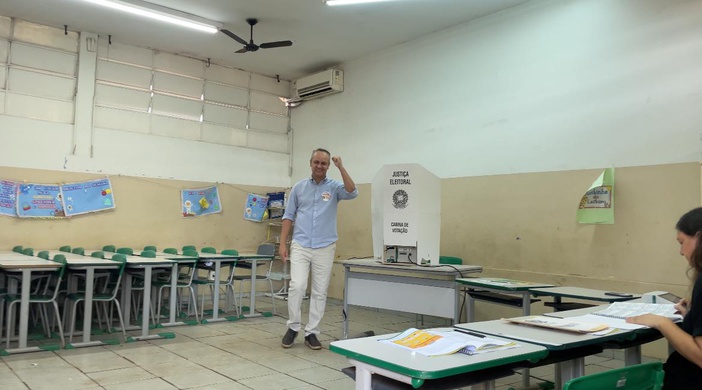 Jorge Roque (PT) vota na manhã deste domingo, 6, em Ribeirão Preto