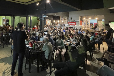 Pint of Science reúne cientistas em bares para palestras abertas ao público