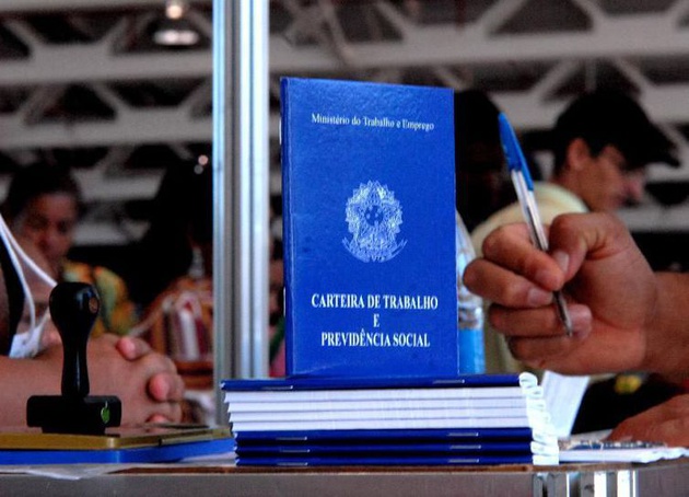 Agências dos Correios poderão emitir carteira profissional