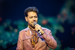 Thiago Arancam canta trilhas de novelas em Ribeirão Preto