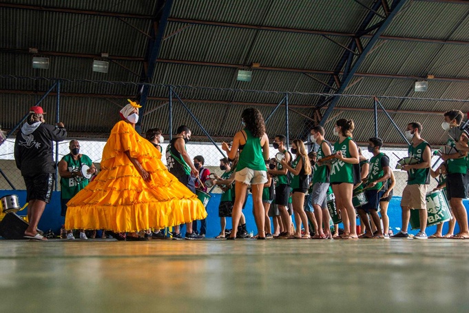 Ribeirão Preto abre cadastro para grupos carnavalescos