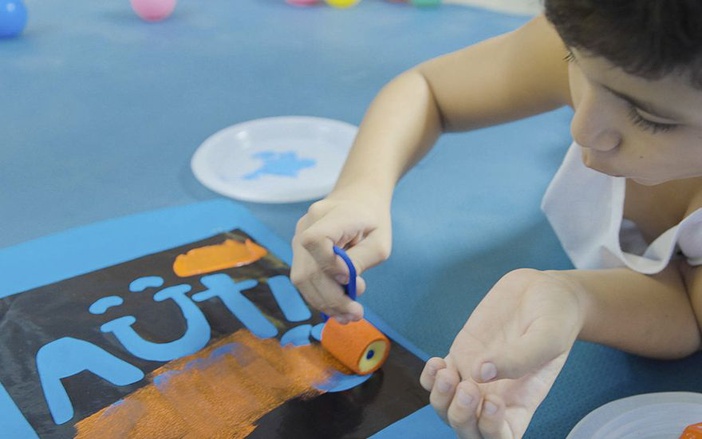Pelo Dia Mundial do Autismo, Golfe Class realiza campanha solidária