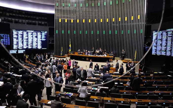 Dez deputados já formalizaram candidaturas à presidência da Câmara