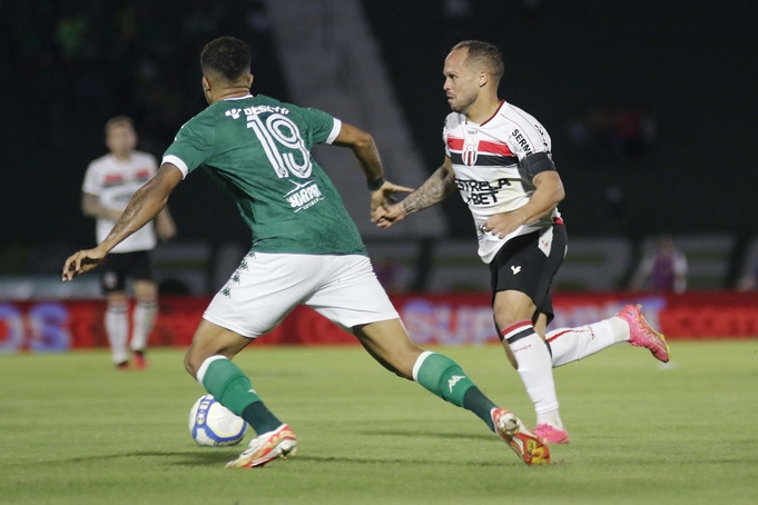 Botafogo recebe o Guarani em partida atrasada do campeonato Brasileiro Série-B