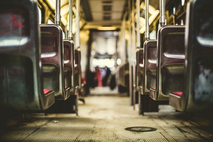 Veículos que faziam transporte irregular de passageiros na região são flagrados em fiscalização