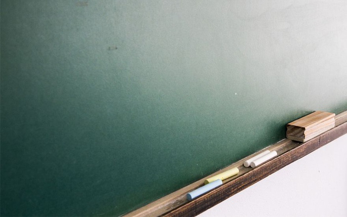 Professora é roubada dentro de escola, em Ribeirão Preto