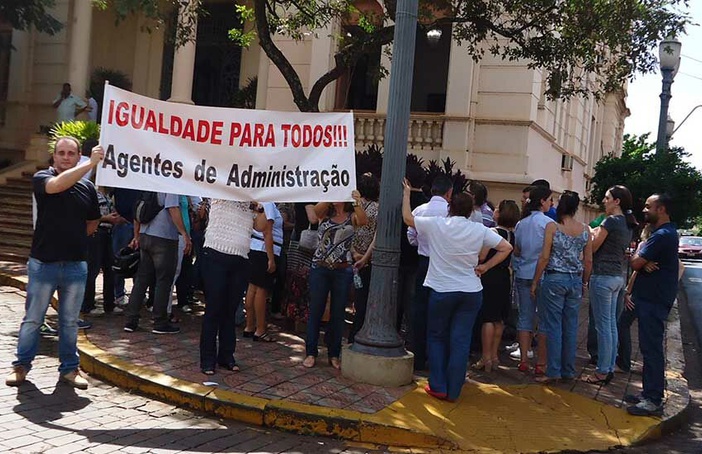 Chapéu alheio