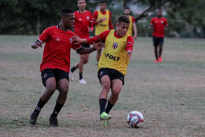 Três atletas do Botafogo foram diagnosticados com Covid-19