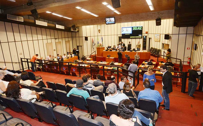 Prefeitura e Câmara ainda buscam soluções para LDO rejeitada