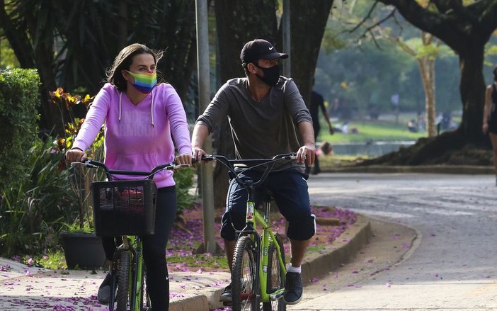 Máscaras não afetam respiração ou trazem risco à prática de exercícios