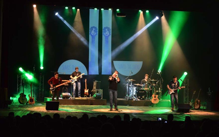 Ribeirão Preto recebe show de tributo à banda Legião Urbana